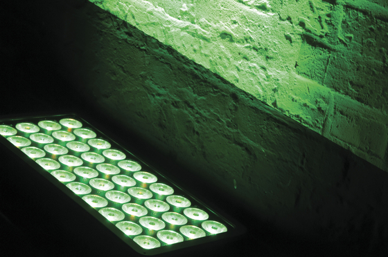 40x10W RGBW 4 in 1 Proiettore a LED IP65 Acque resistenti Luce da palco DMX512 Controllo DJ Disco Equipaggiamento Performance Outdoor