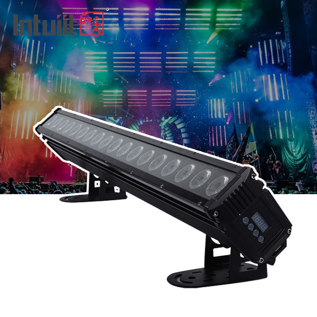 18x8W DMX512 RGBW 4 in 1 Lavatrice di pareti Luci LED Esterno Luce lineare Per l'illuminazione del palcoscenico di festa