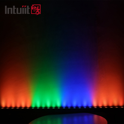 Il Rgb ha condotto il riflettore architettonico della luce 0.3M 0.5M 1M Linear Washer 24W Ip67 DMX512 della rondella della parete